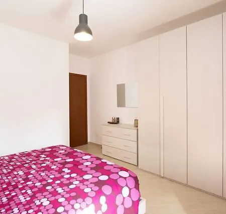 Apartman Old Tower Appartments *